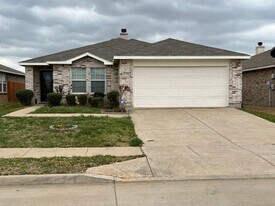 10329 Tammaron Trail in Fort Worth, TX - Building Photo