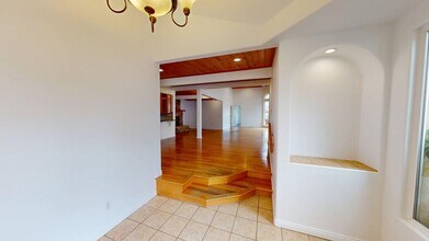 830 Coronado Ave in Coronado, CA - Building Photo - Building Photo