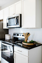 Crescent Woods in Gahanna, OH - Foto de edificio - Building Photo