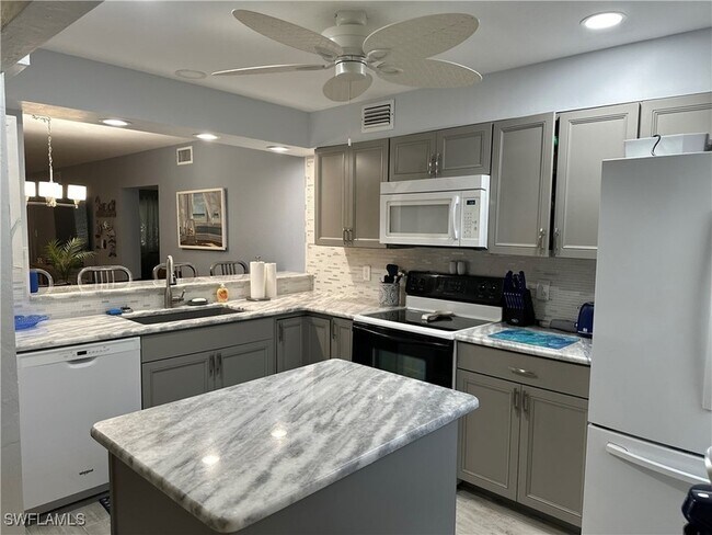 property at 4002 SE 19th Ave