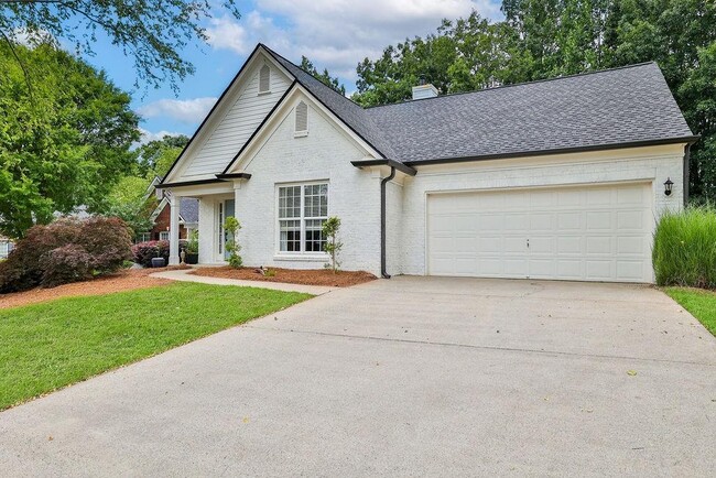 6760 Waveland Dr in Cumming, GA - Building Photo - Building Photo