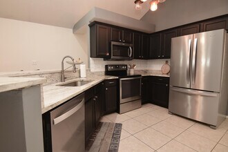 104 Wright Dr in Niceville, FL - Building Photo - Building Photo