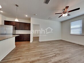 963 Tan Tara Trl in Jacksonville, FL - Building Photo - Building Photo