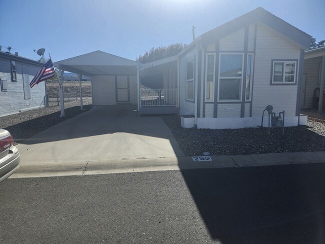property at 872 N Mountain Brush Dr