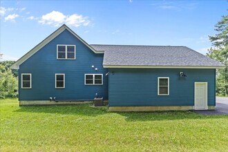 202 Abani Dr in Hinesburg, VT - Building Photo - Building Photo