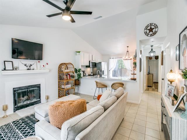 4612 Waterway Dr N in Fort Worth, TX - Building Photo - Building Photo