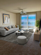 St. Anton Building Apartments in Sacramento, CA - Building Photo - Building Photo