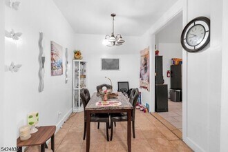 25 Oak St, Unit 3 in Paterson, NJ - Building Photo - Building Photo