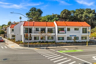 201 River Street Apartments in Santa Cruz, CA - Building Photo - Building Photo