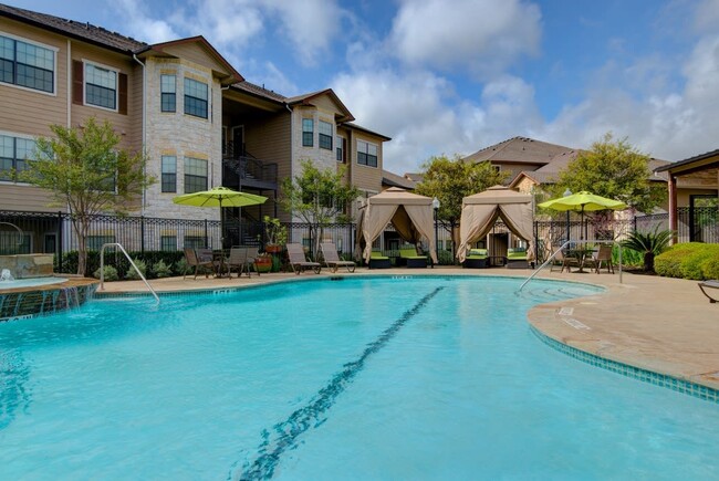 Park Hudson Place Apartments in Bryan, TX - Building Photo - Building Photo