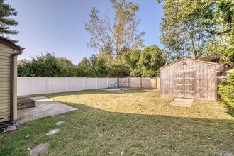 524 Central Ave in Bethpage, NY - Building Photo - Building Photo