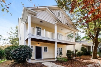 19420 Fridley Ln in Cornelius, NC - Foto de edificio - Building Photo