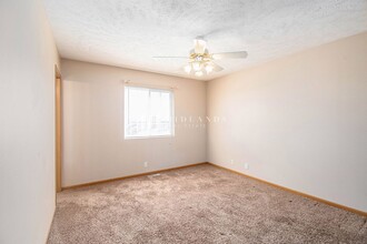 1406 Beaufort Dr in Papillion, NE - Building Photo - Building Photo