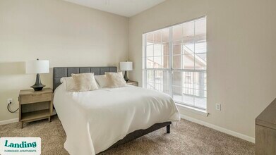 11144 Fuqua St in Houston, TX - Foto de edificio - Building Photo