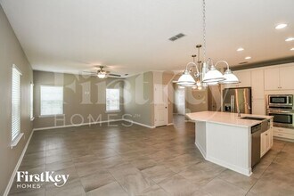 1148 Laurel Valley Dr in Orange Park, FL - Building Photo - Building Photo