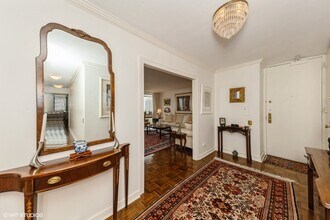1110 N Lake Shore Dr in Chicago, IL - Building Photo - Building Photo