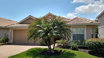 11581 Dancing River Dr in Venice, FL - Building Photo