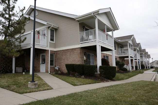 Tremont Place Apartments in Westminster, MD - Foto de edificio - Building Photo