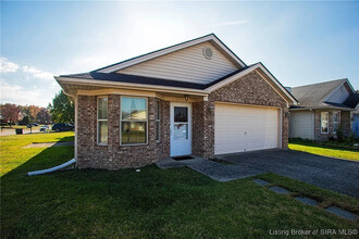 2407 Soaring Heights Ct in Sellersburg, IN - Building Photo - Building Photo