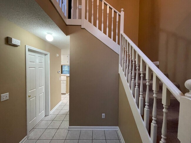 300 Foxchase Ln in Enterprise, AL - Building Photo - Building Photo