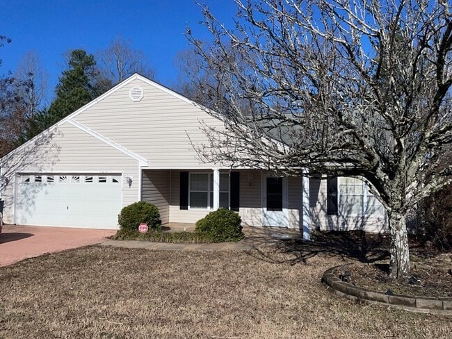 property at 112 Rivers Edge Dr