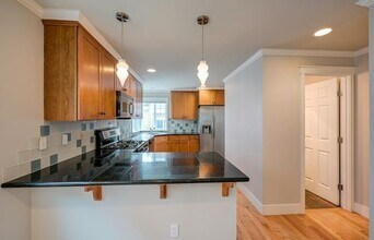 134 25th Ave E in Seattle, WA - Building Photo - Building Photo