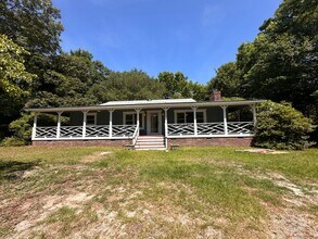 706 Pine St in Hampstead, NC - Building Photo - Building Photo