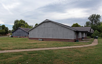 1361-1385 N Salem Rd in Fayetteville, AR - Foto de edificio - Building Photo