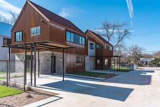915 Tillery St in Austin, TX - Building Photo - Building Photo