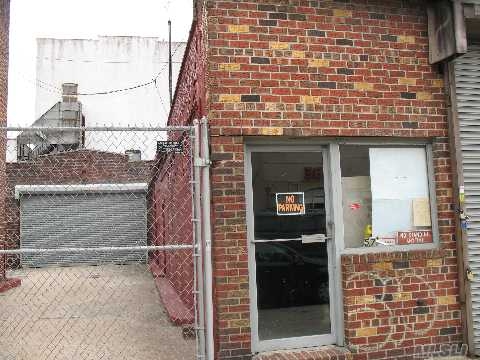 49 Sheffield Ave in Brooklyn, NY - Building Photo - Building Photo