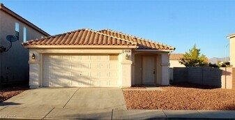 8366 Woodland Prairie Ave in Las Vegas, NV - Building Photo