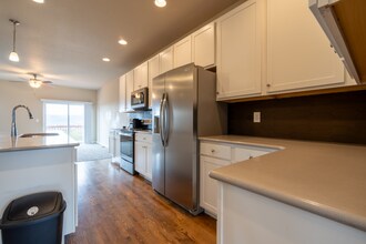 1606 Grand Overlook St in Colorado Springs, CO - Building Photo - Building Photo