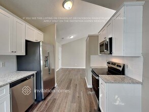 8731 Purple Thistle Ln in Charlotte, NC - Building Photo - Building Photo