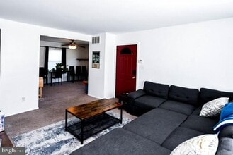 120 Old Enterprise Rd in Kettering, MD - Building Photo - Building Photo