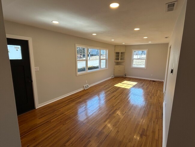 1810 Logan St in Muscatine, IA - Building Photo - Building Photo