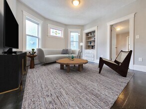 40 Fenton St, Unit 1 in Boston, MA - Building Photo - Building Photo