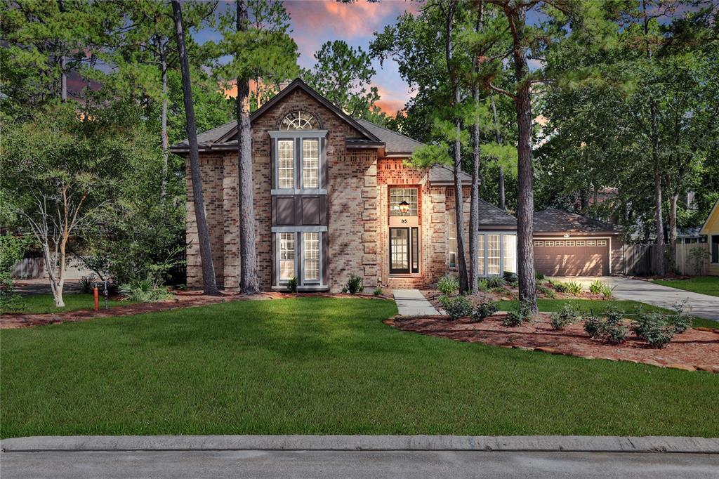 35 Cornerbrook Pl in Spring, TX - Building Photo