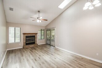 4176 Rollingwood Ct in Jacksonville, FL - Building Photo - Building Photo