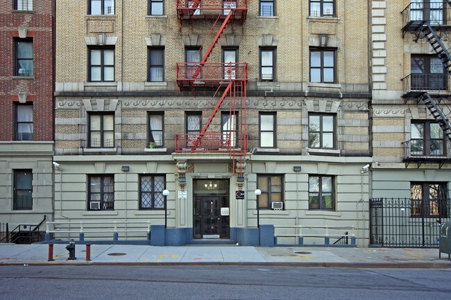634 W 135th St in New York, NY - Building Photo - Building Photo