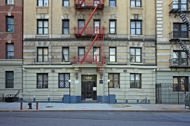 634 W 135th St in New York, NY - Foto de edificio - Building Photo