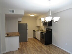 12180 Melody Dr in Westminster, CO - Building Photo - Building Photo