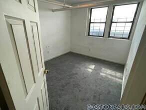 19 Peterborough St in Boston, MA - Building Photo - Building Photo