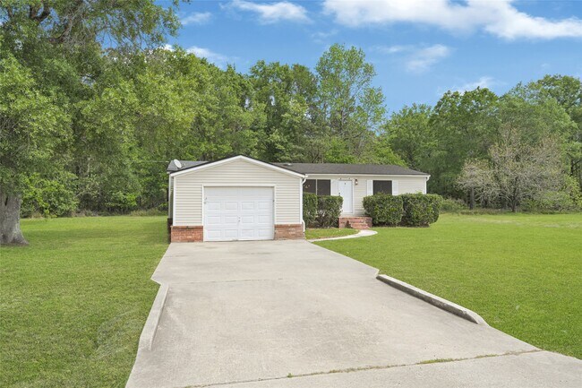 16315 Lone Star Ranch Dr in Conroe, TX - Building Photo - Building Photo