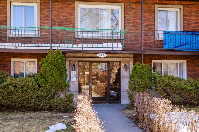 3080 Goyer St in Montréal, QC - Building Photo - Building Photo