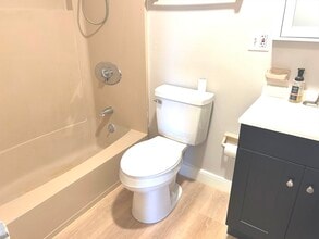 14 Leonard Rd in Boxborough, MA - Building Photo - Building Photo
