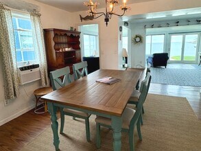 15 Beckett Ave in Branford, CT - Building Photo - Building Photo