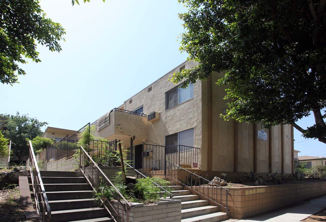 4335 Verdugo Rd in Los Angeles, CA - Building Photo