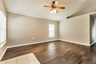 10555 Opus Dr in Riverview, FL - Building Photo - Building Photo