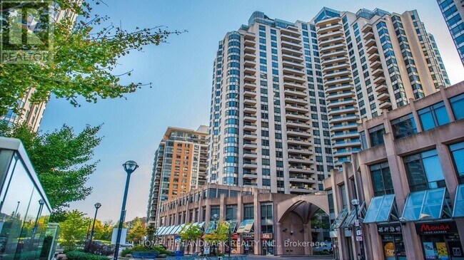 5-15 Northtown Way in Toronto, ON - Building Photo - Building Photo