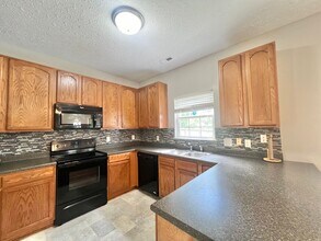 2019 Spring Creek Dr in Durham, NC - Building Photo - Building Photo